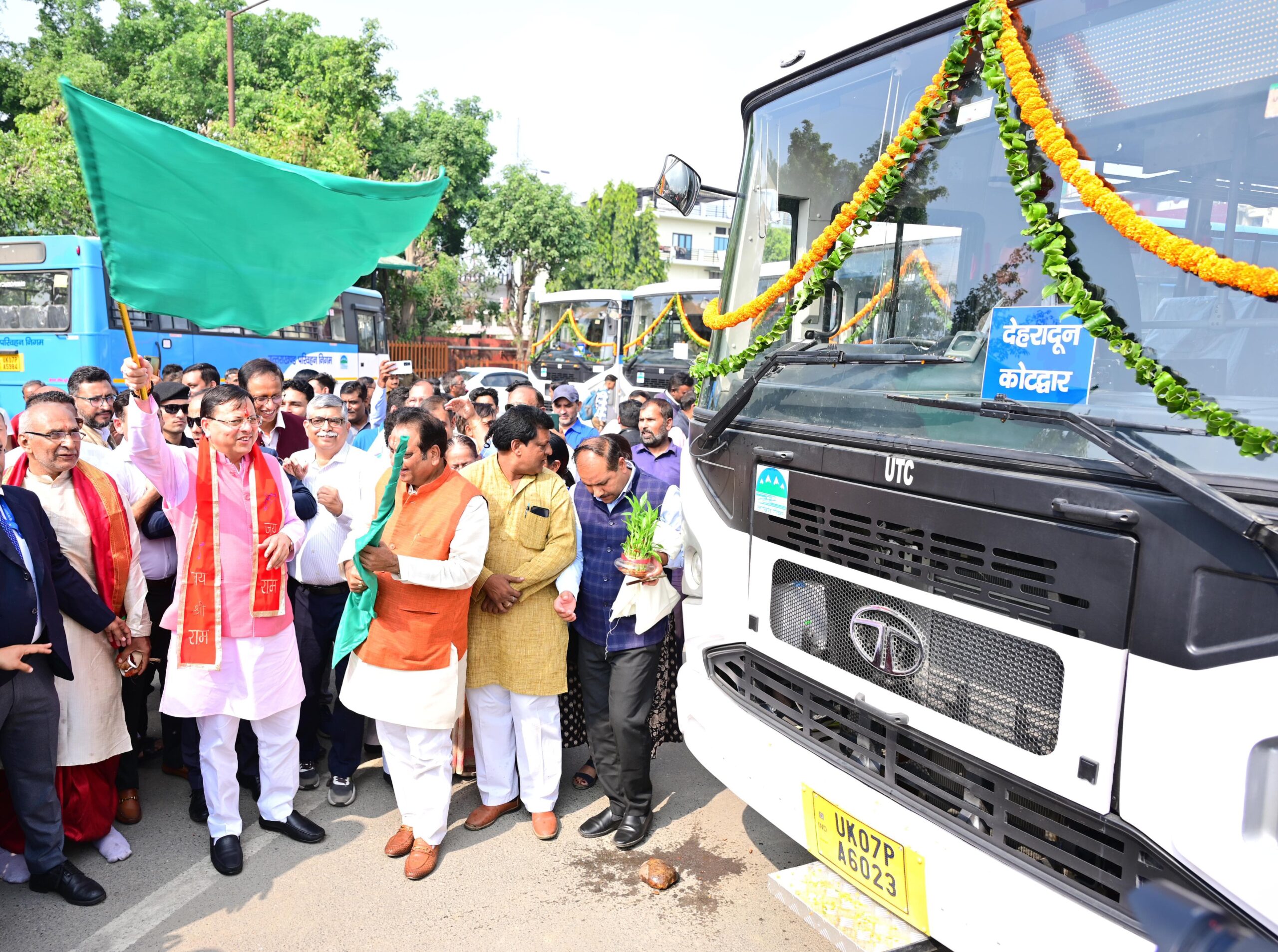 UTTARAKHAND NEW BUS